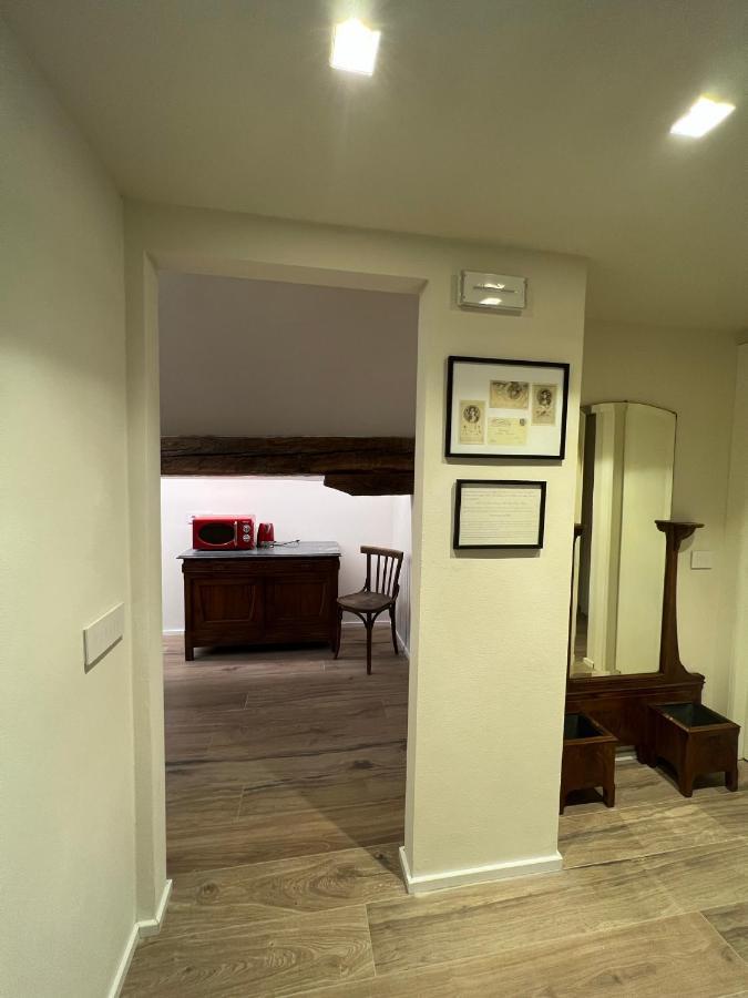 Belabri - Central Charme&Comfort -Mansarde E Appartamento อาออสตา ภายนอก รูปภาพ